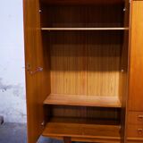 Vintage teak Cabinet