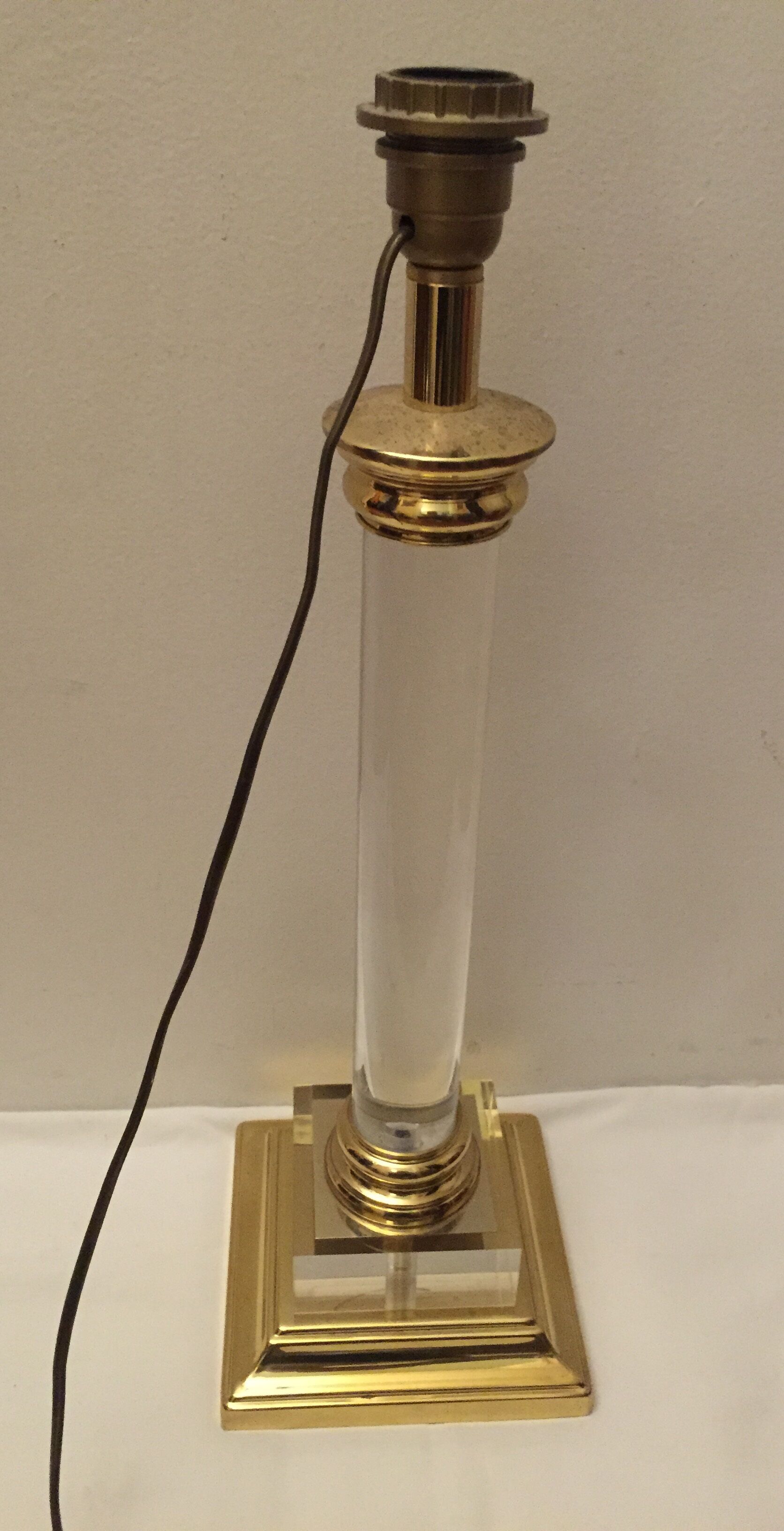 Pied de lampe
