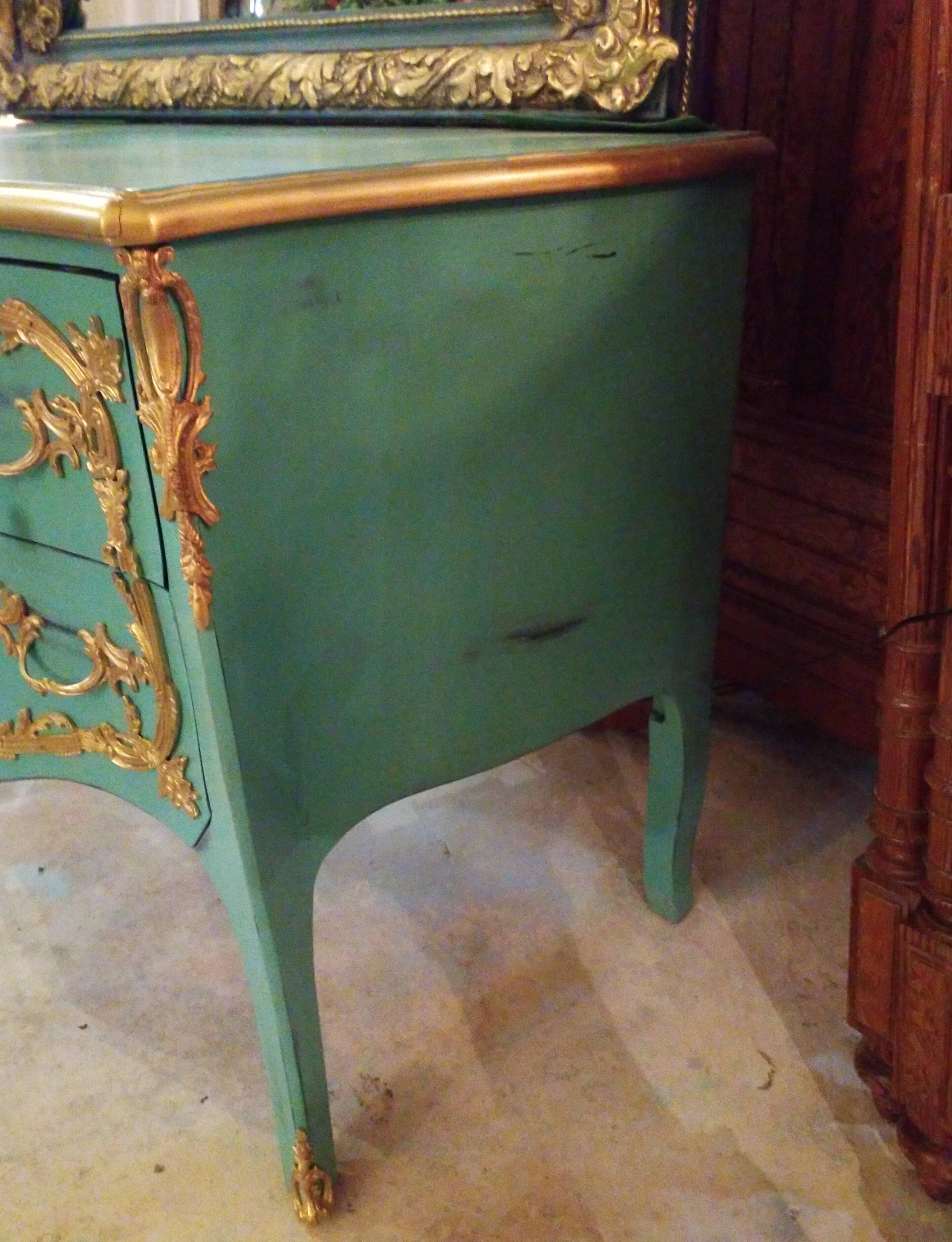 Louis xv chest of drawers