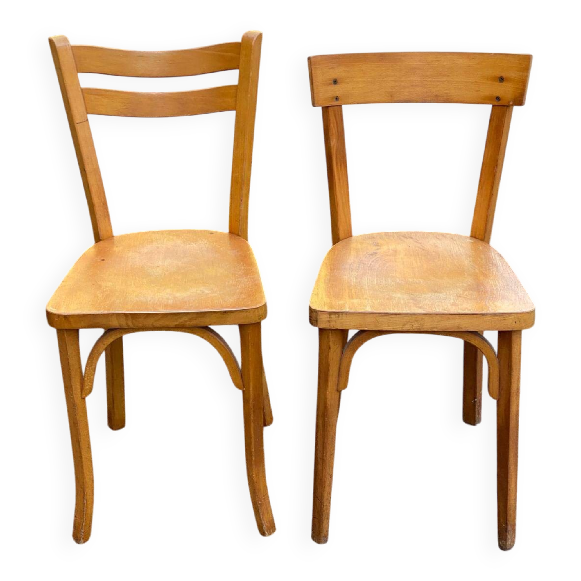 2 Scandinavian bistro chairs by Baumann in light wood from 1980.