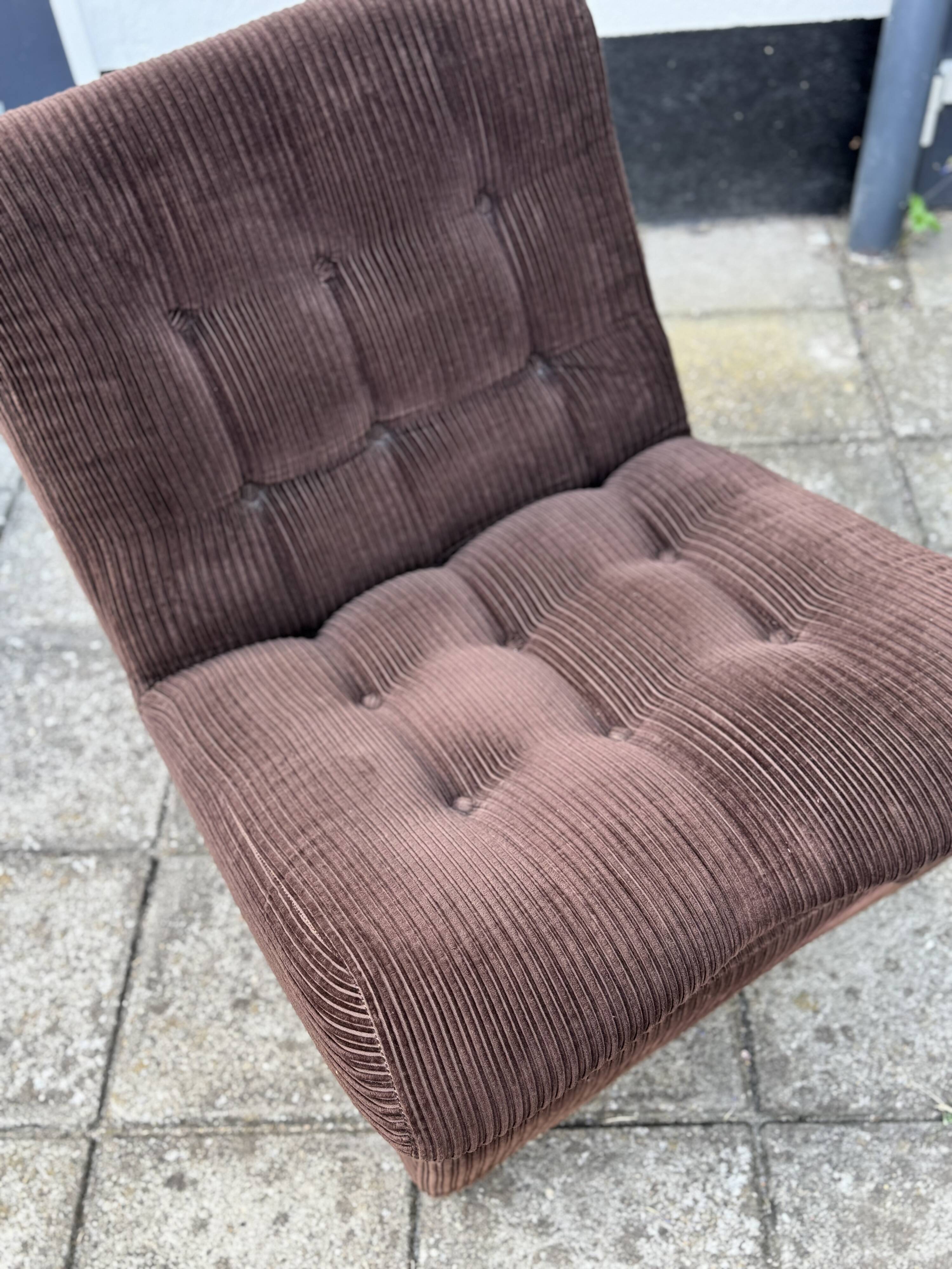 Vintage Corduroy Relax Chair