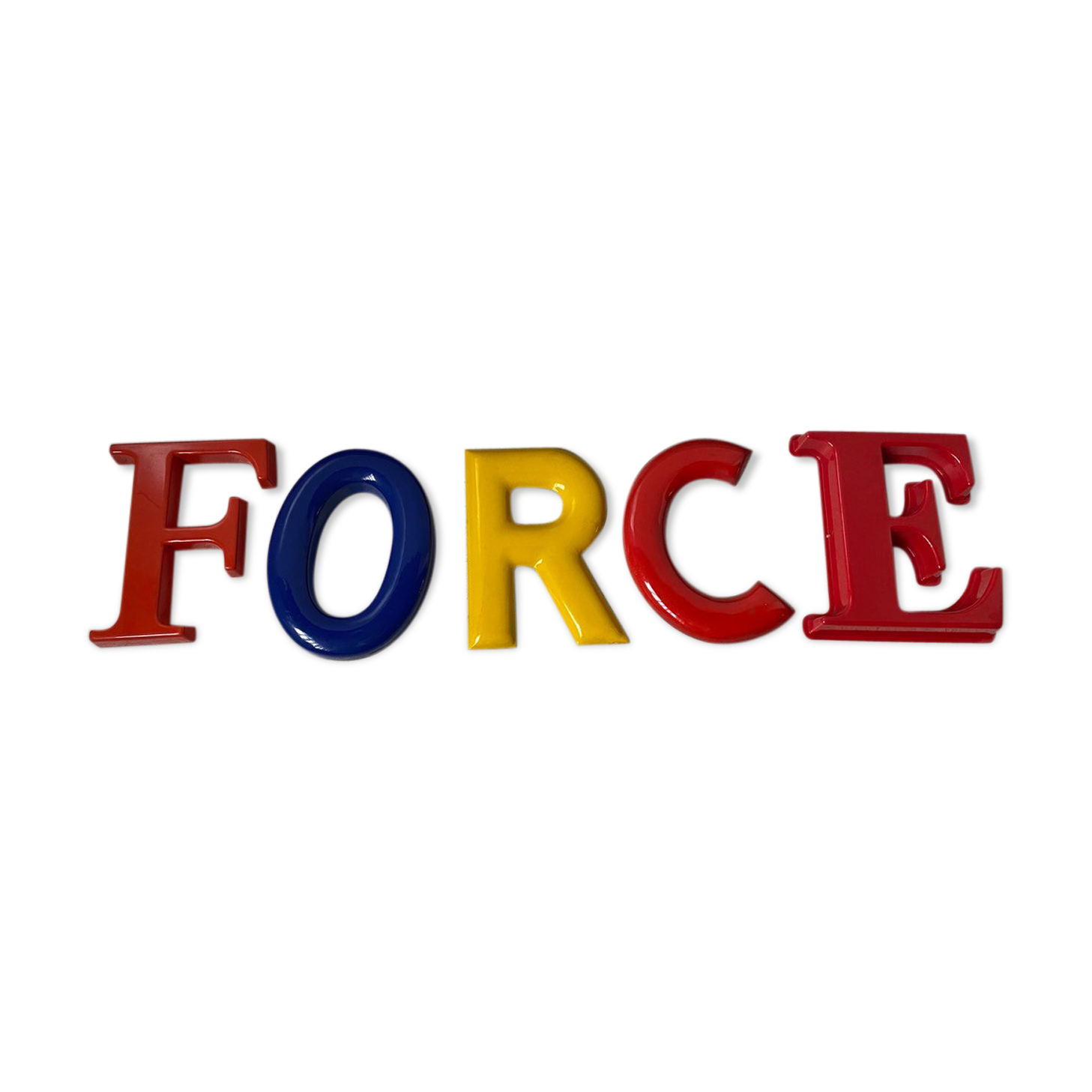 Lettres a accrocher  f o r c e