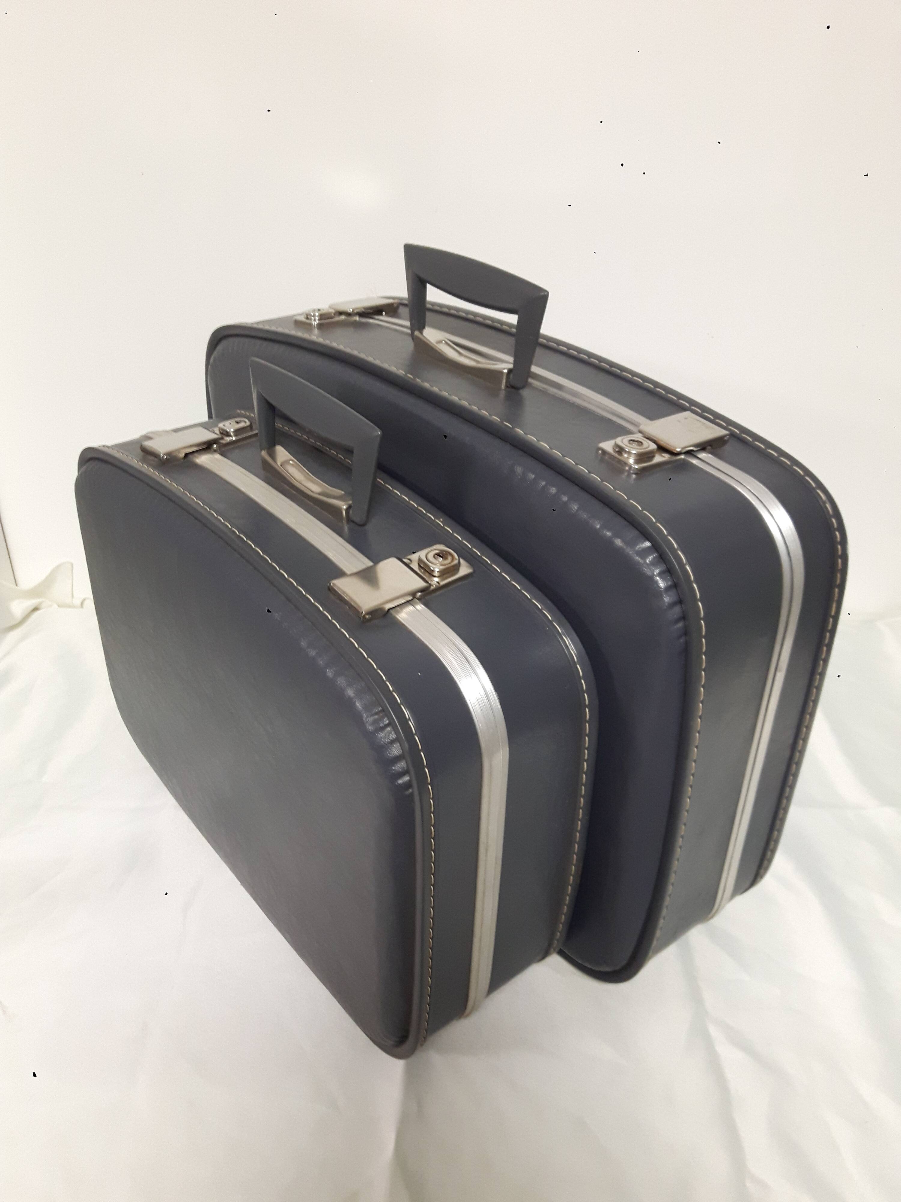 2 piece vintage air hostess set