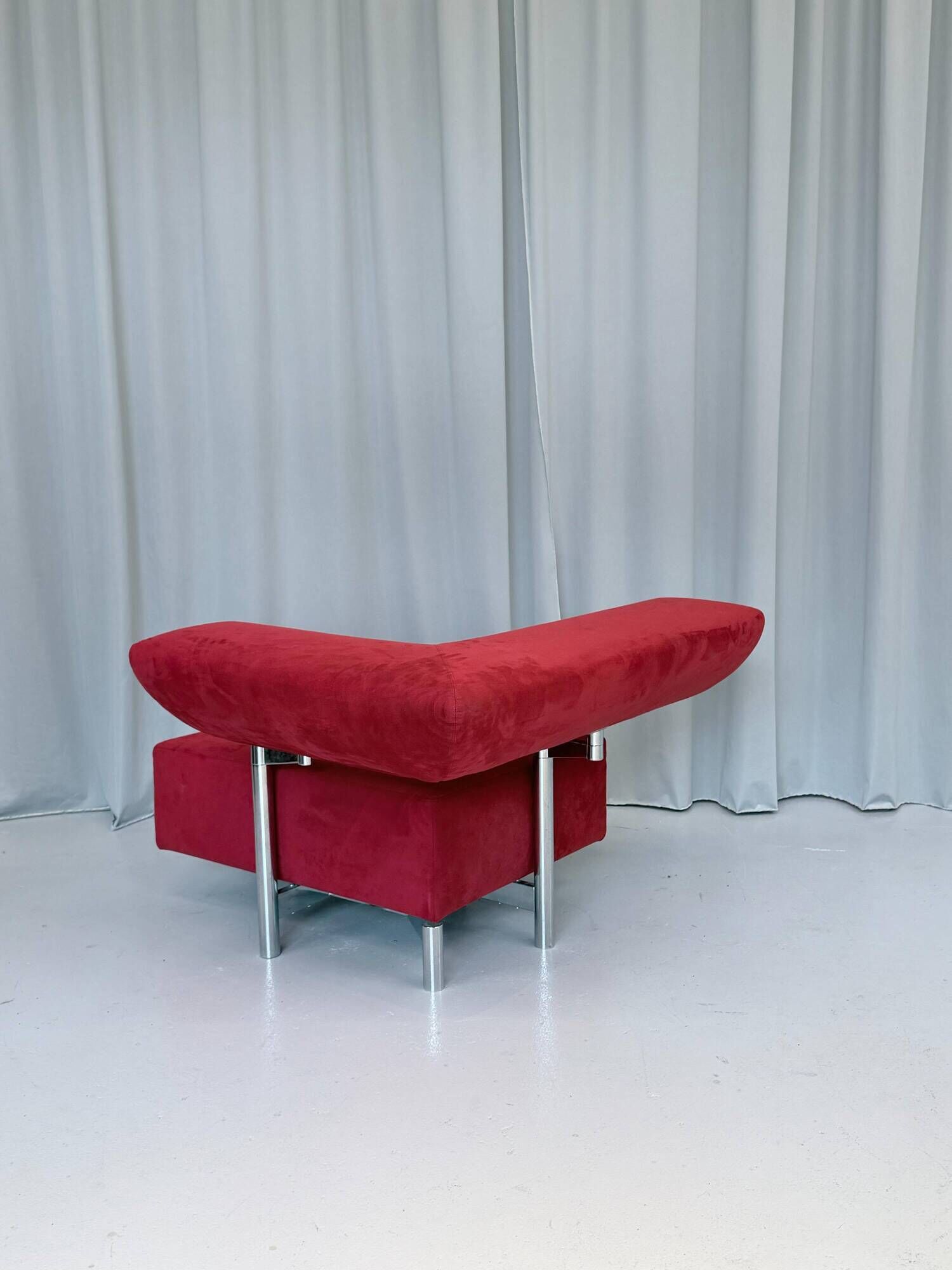Red Alcantara Arthe Lounge Chair By Cor