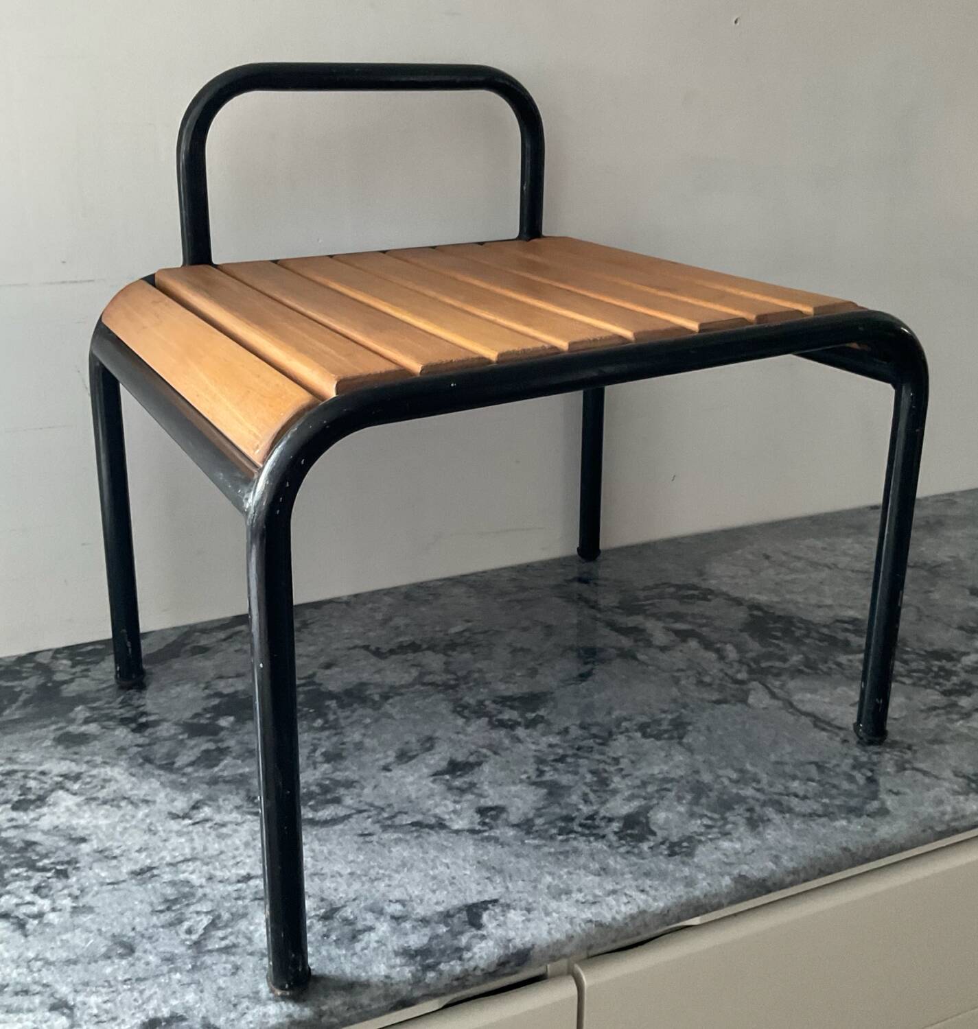 Ancienne chaise porte-bagage des années 60