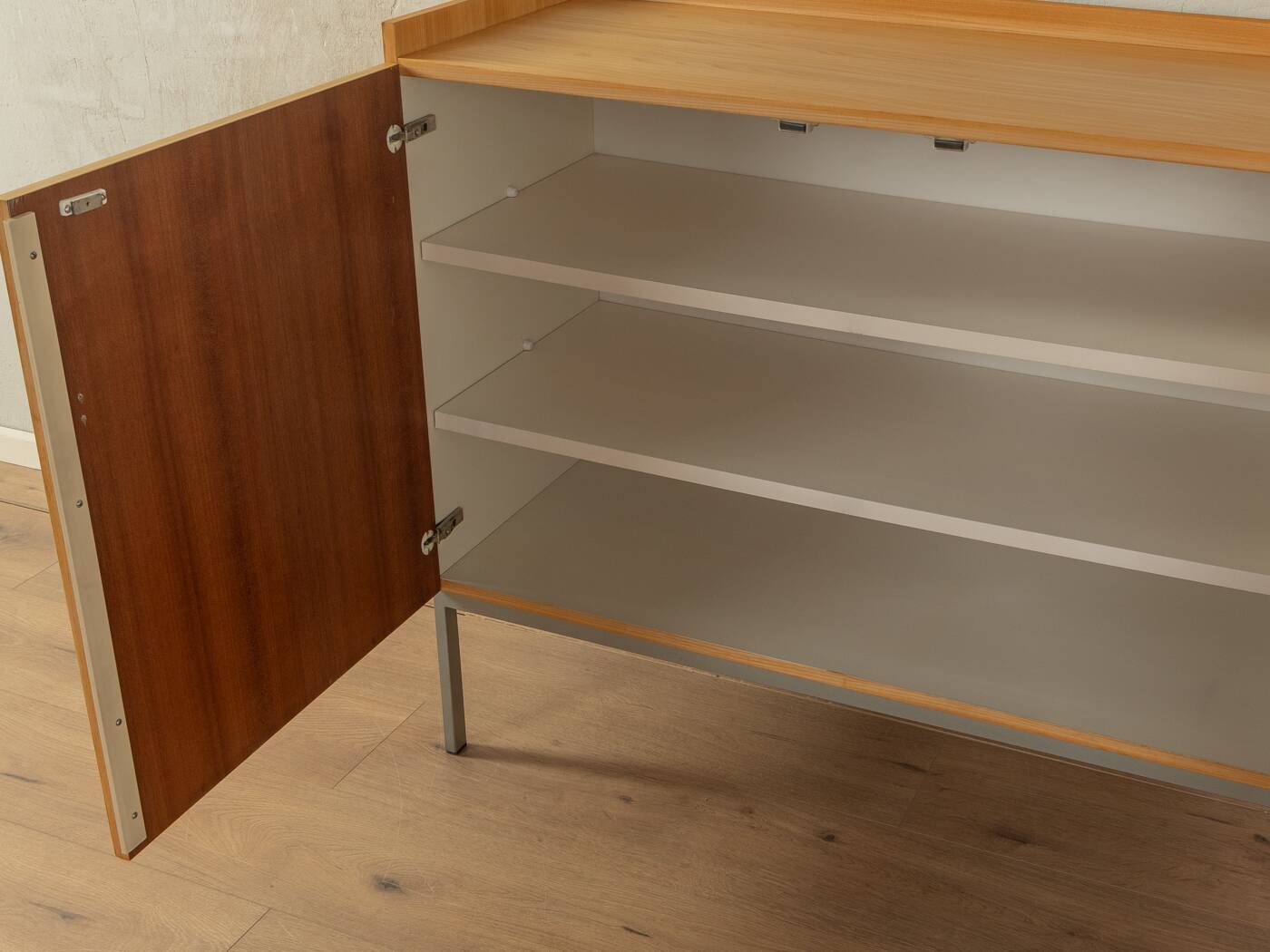 Chest of drawers from the 1960s