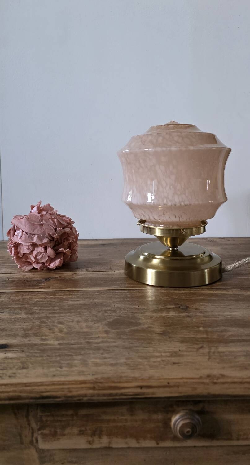 Clichy pink glass lamp