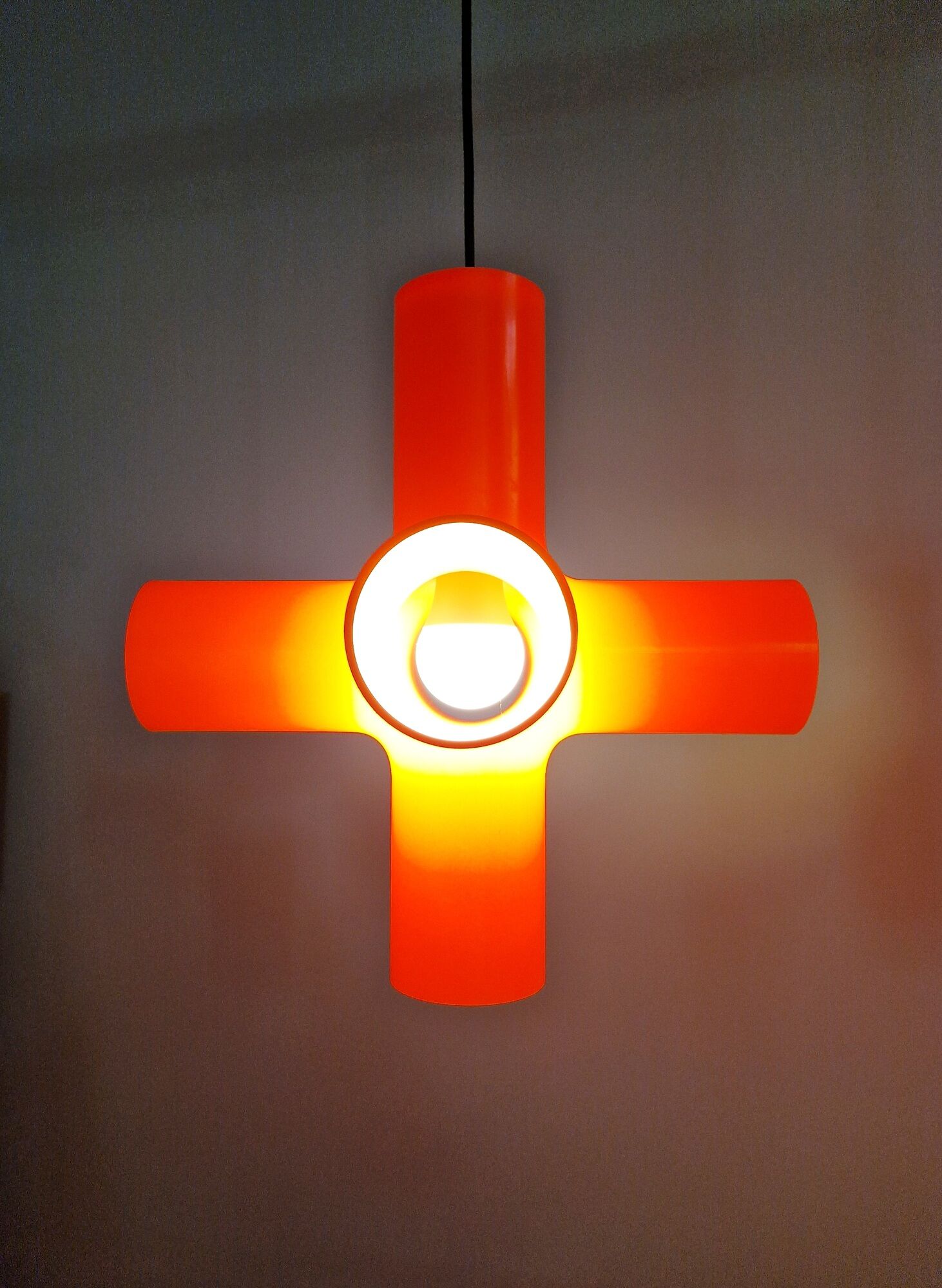 Suspension Crosslight orange, Jan Melis & Ben Oostrum, Dark (Belgium)
