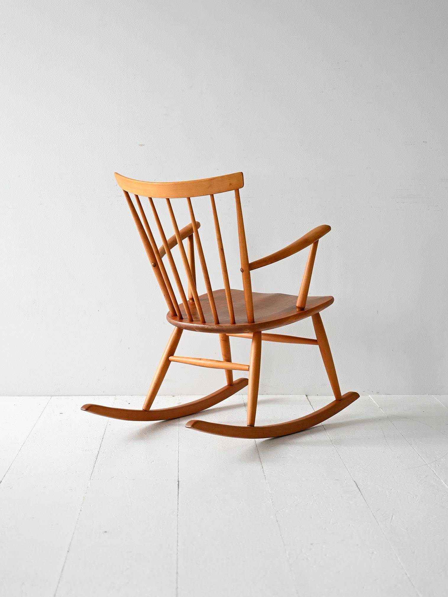 Scandinavian rocking chair 1950s/60s in beech and teak