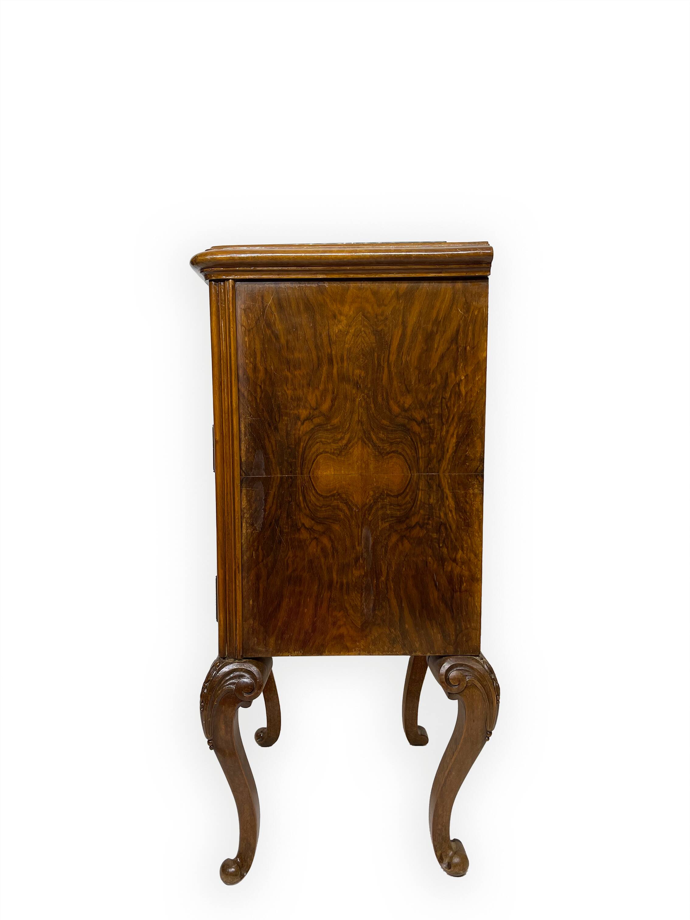 Tables de chevet italiennes en noyer, années 1930/1940