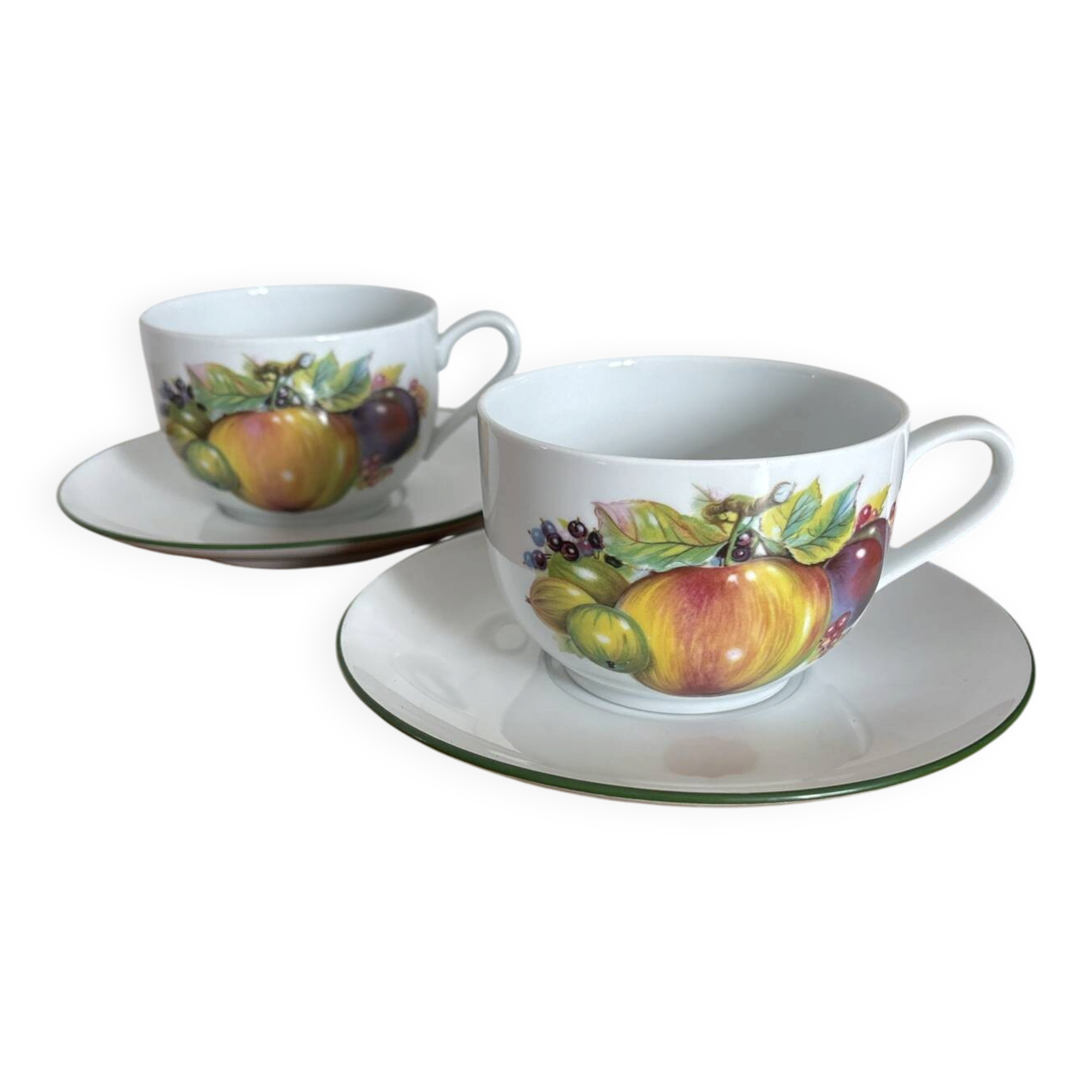 Tasses à déjeuner décor de fruits