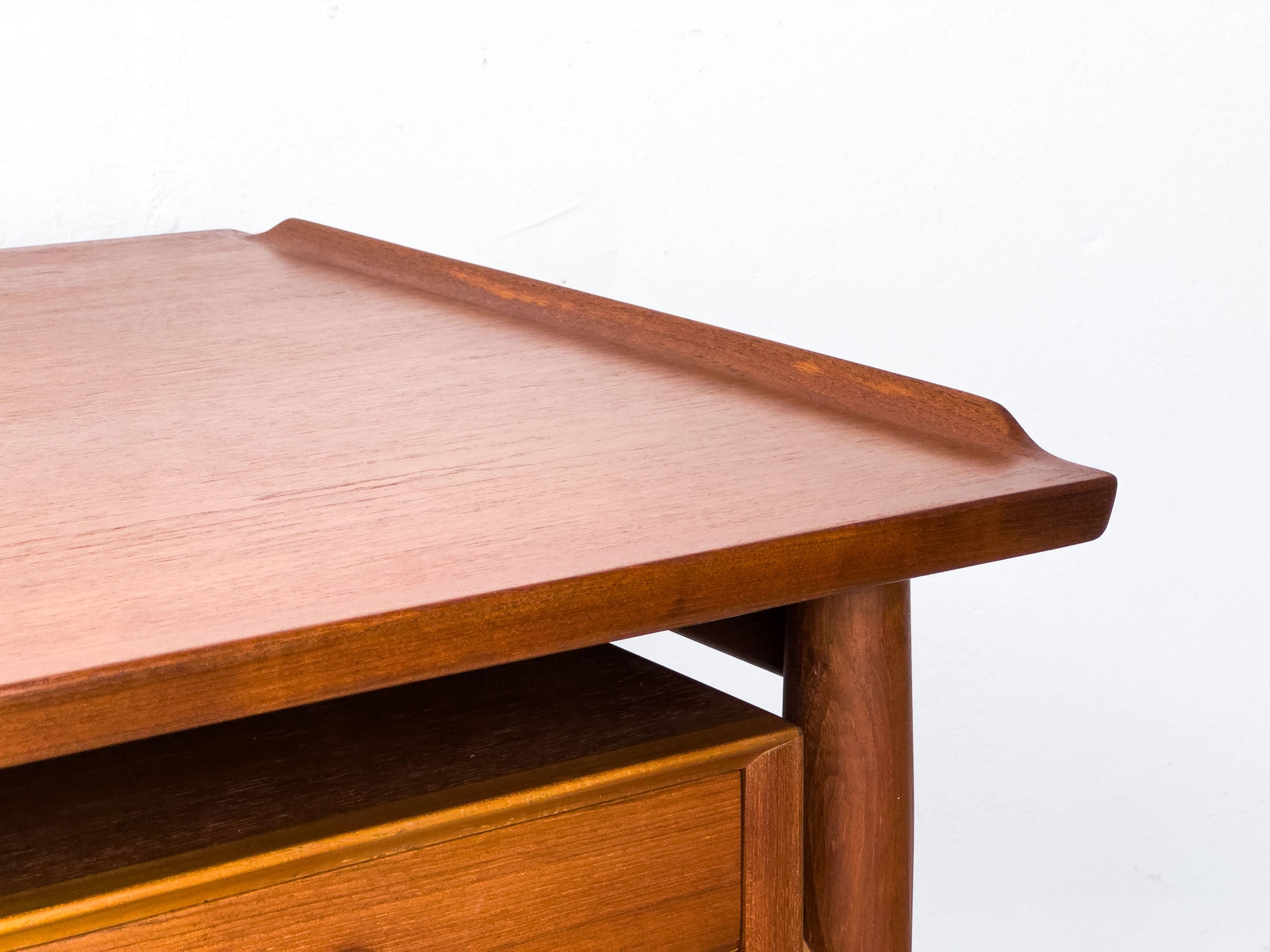 Teak Model 207 Desk by Arne Vodder for Sibast, 1960s
