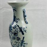 Pair of Chinese porcelain baluster vases, Qing Dynasty