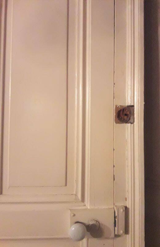 Haussmannian door 83x220.5cm with an old glazed transom frame.