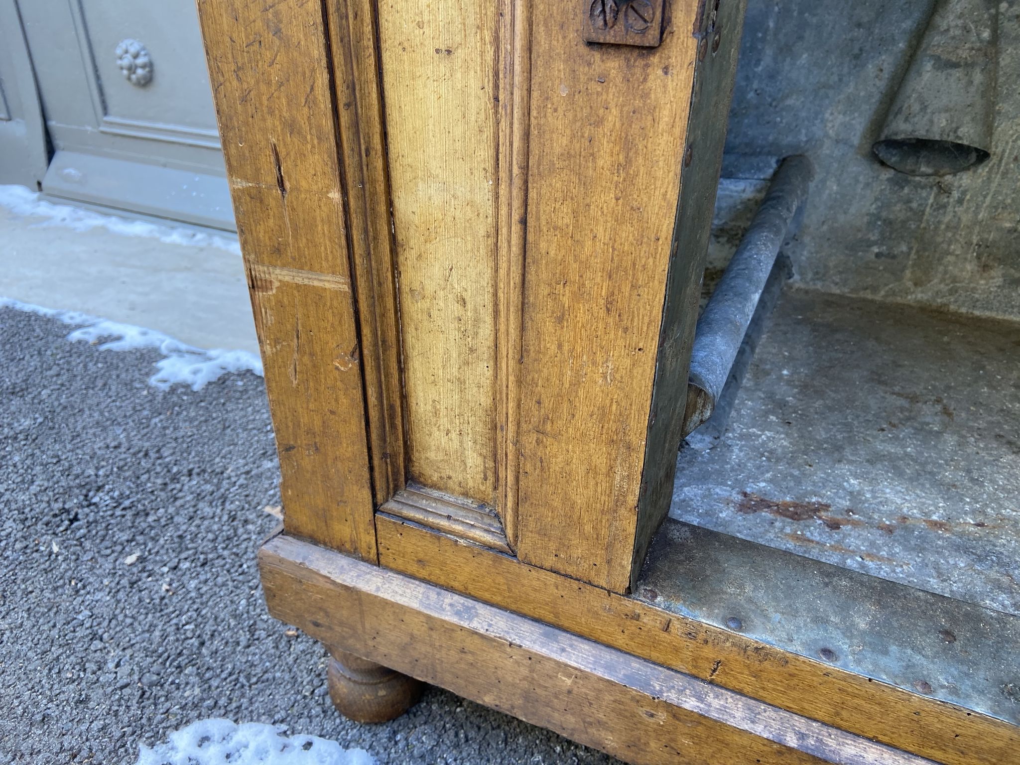 Wooden cooler fir period 1900