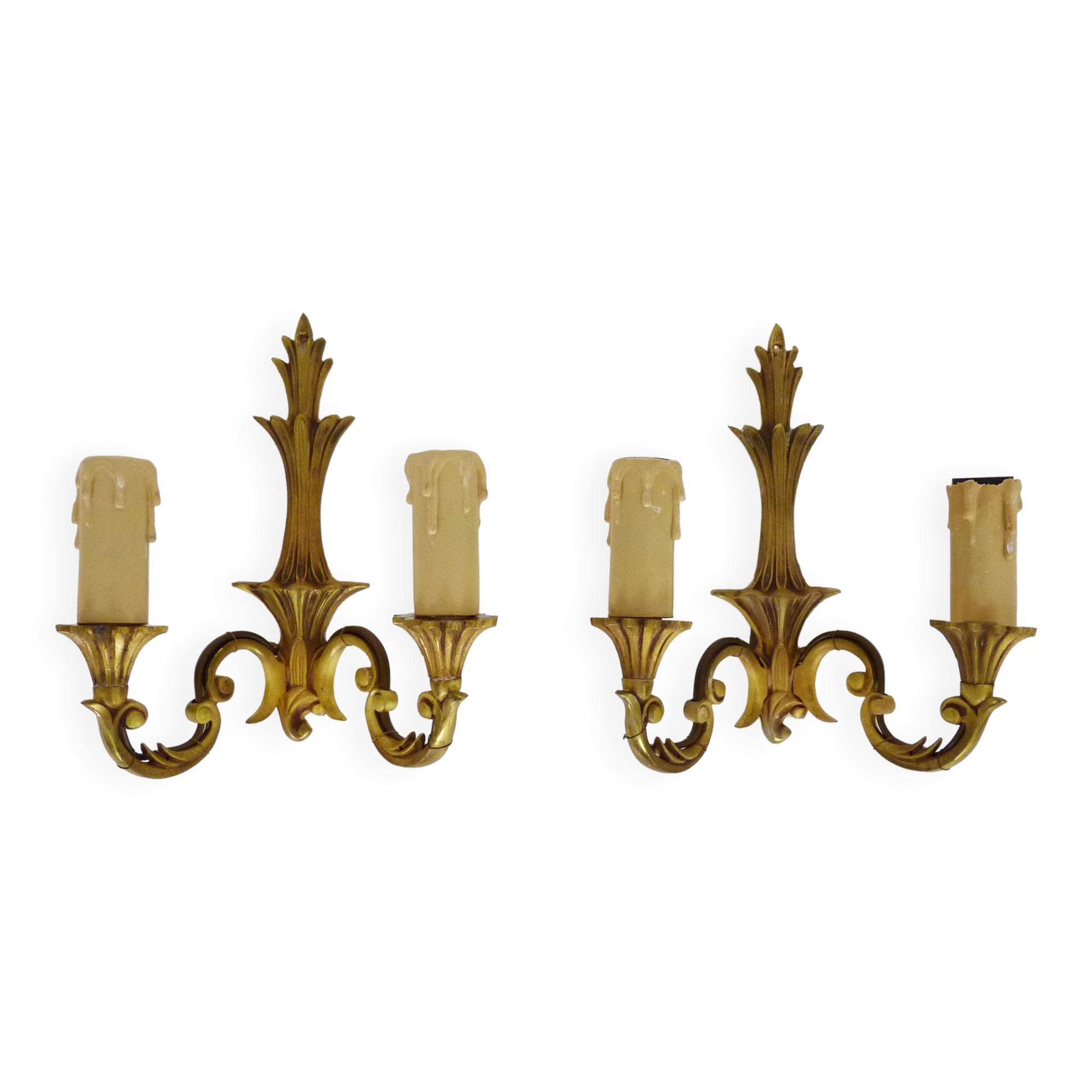 Old pair of wall sconces with double fires in bronze, seventies