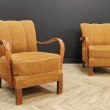 Deux fauteuils