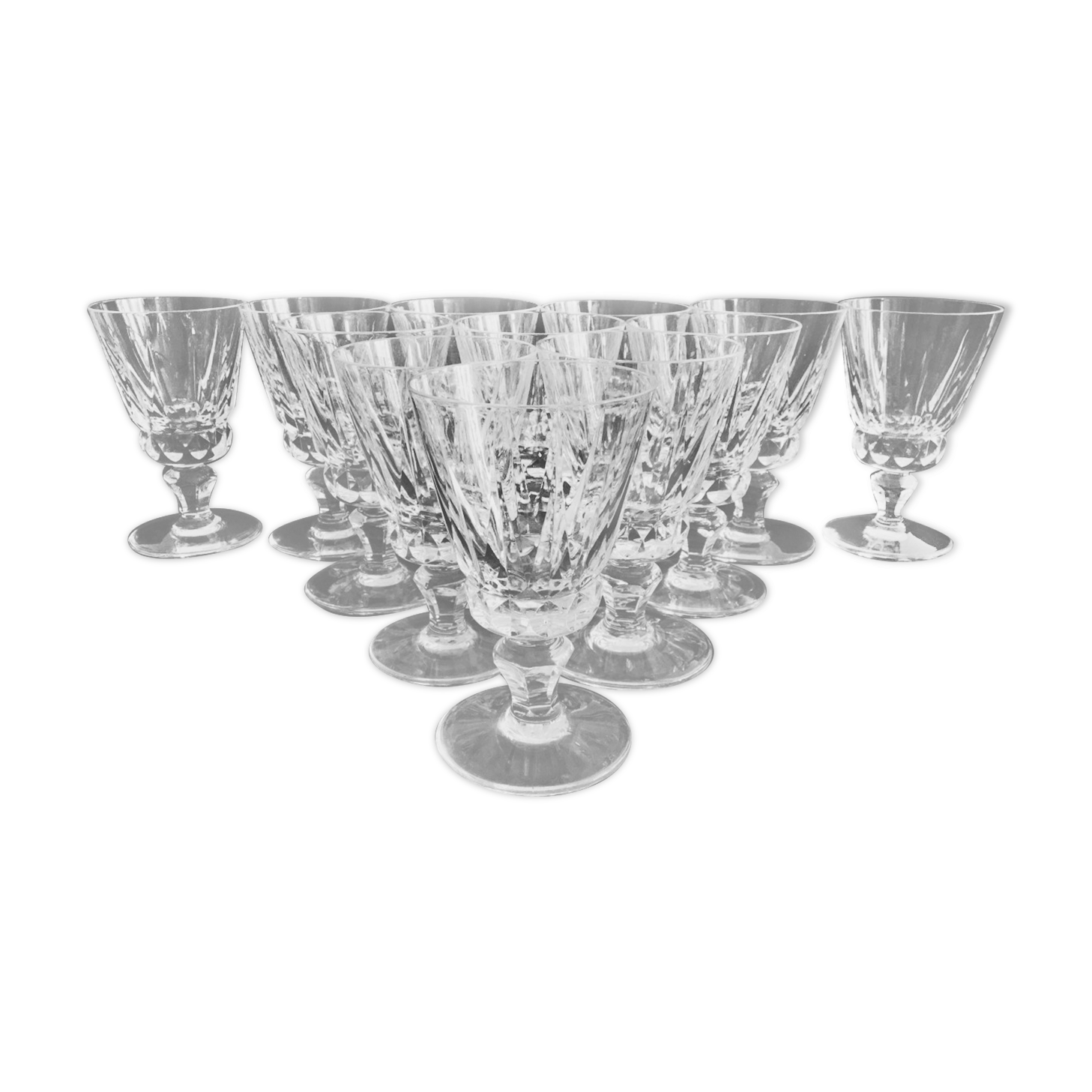 Set of 12 glasses of white wine in Crystal of Saint Louis model Guernsey