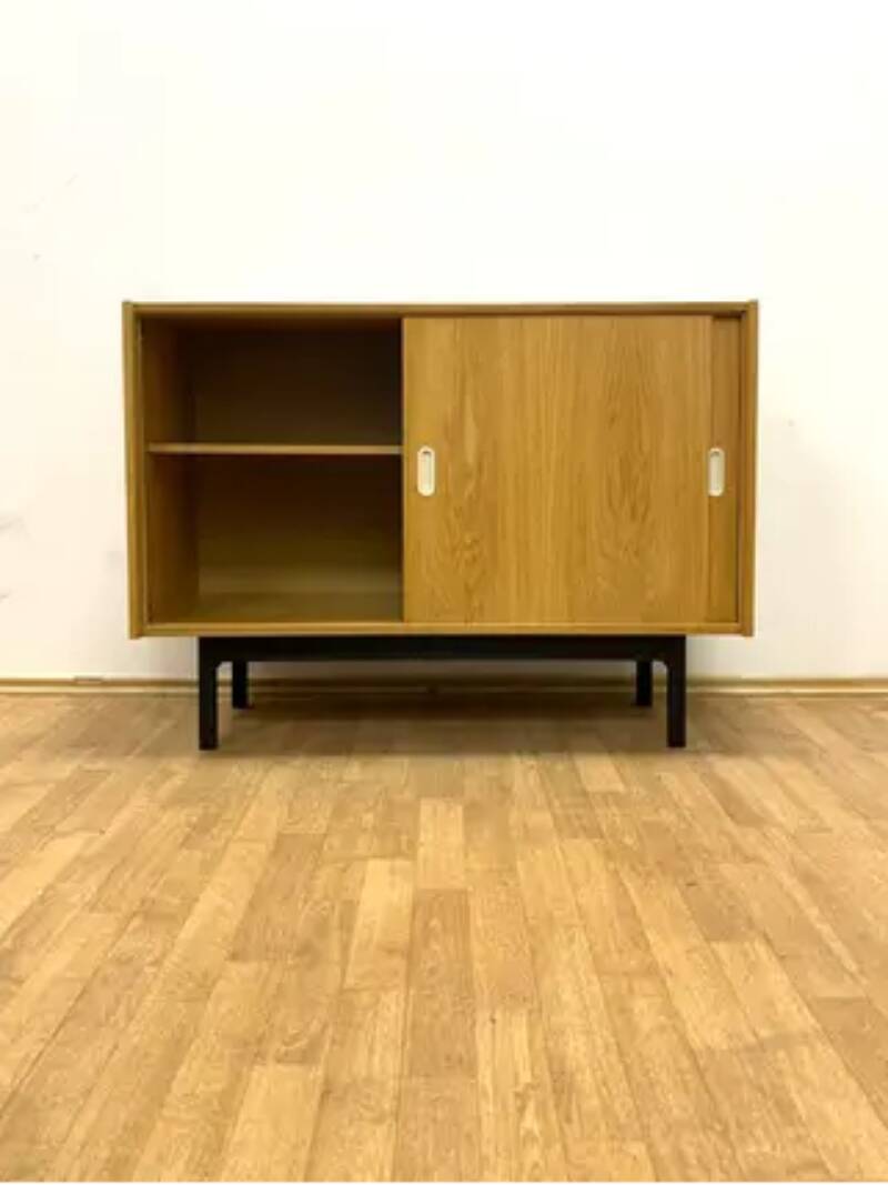 Commode rétro, Jiří Jiroutek, années 1960, Tchécoslovaquie