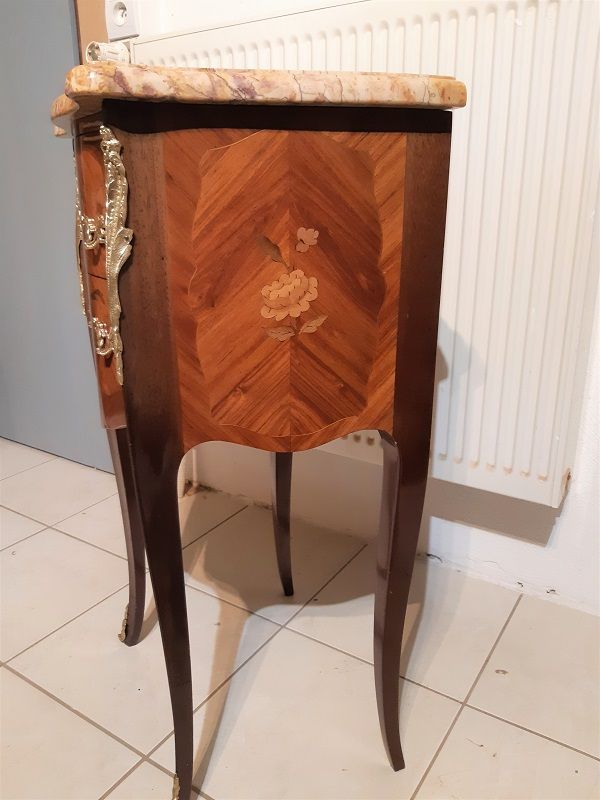 Louis XV style console bedside, curved faces, mahogany and rosewood marquetry decorated with flowers
