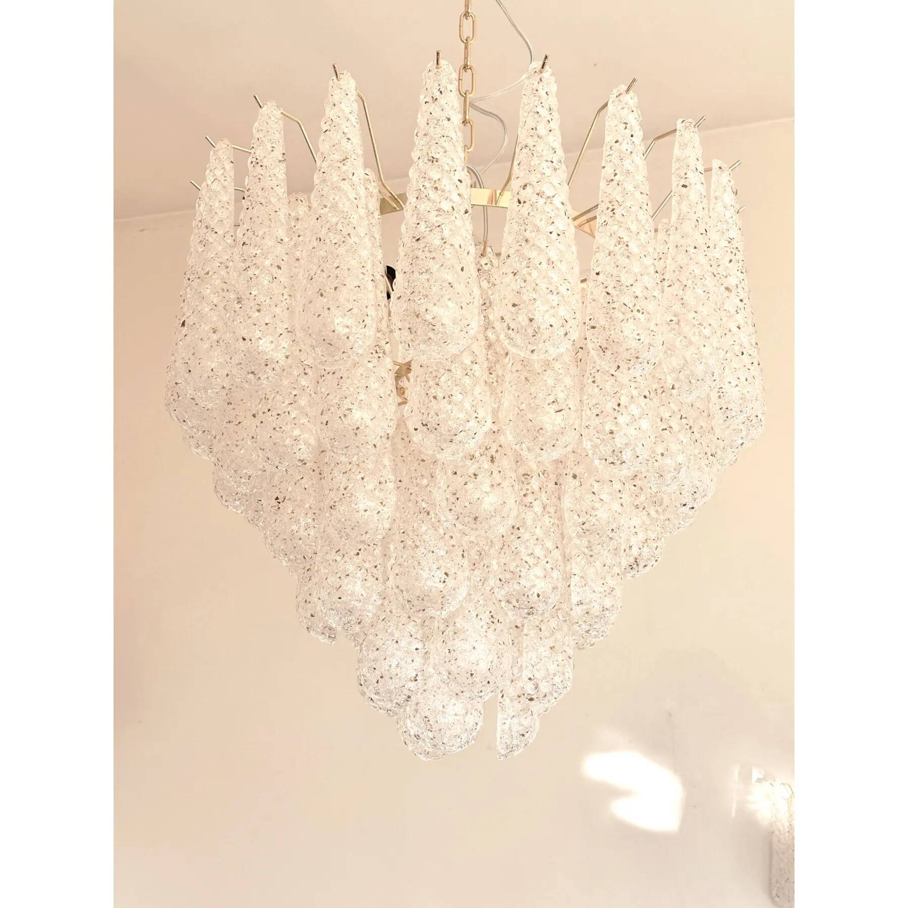 Mid-Century Modern “Conchiglie” Murano Glass Gold Chandelier
