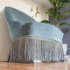 Fauteuil crapaud vintage velours bleu années 70
