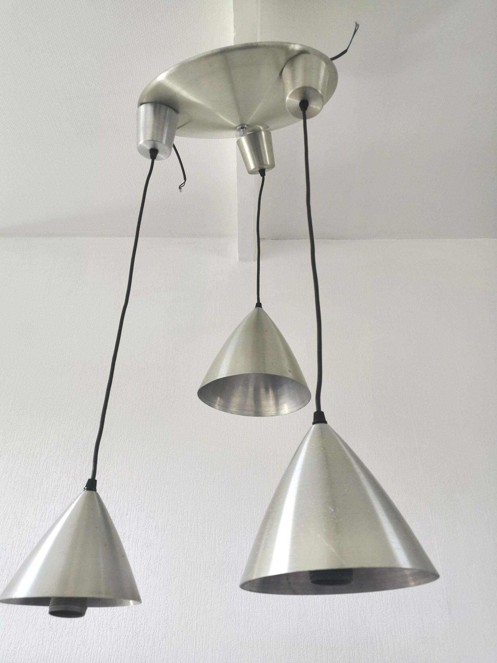 Suspension cascade three lights design 70s