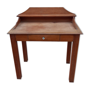 Coiffeuse ou table de