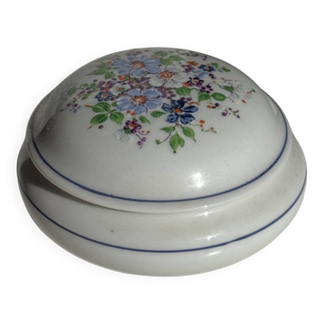 Porcelain bonbonnière with a lid decorated with flowers D10