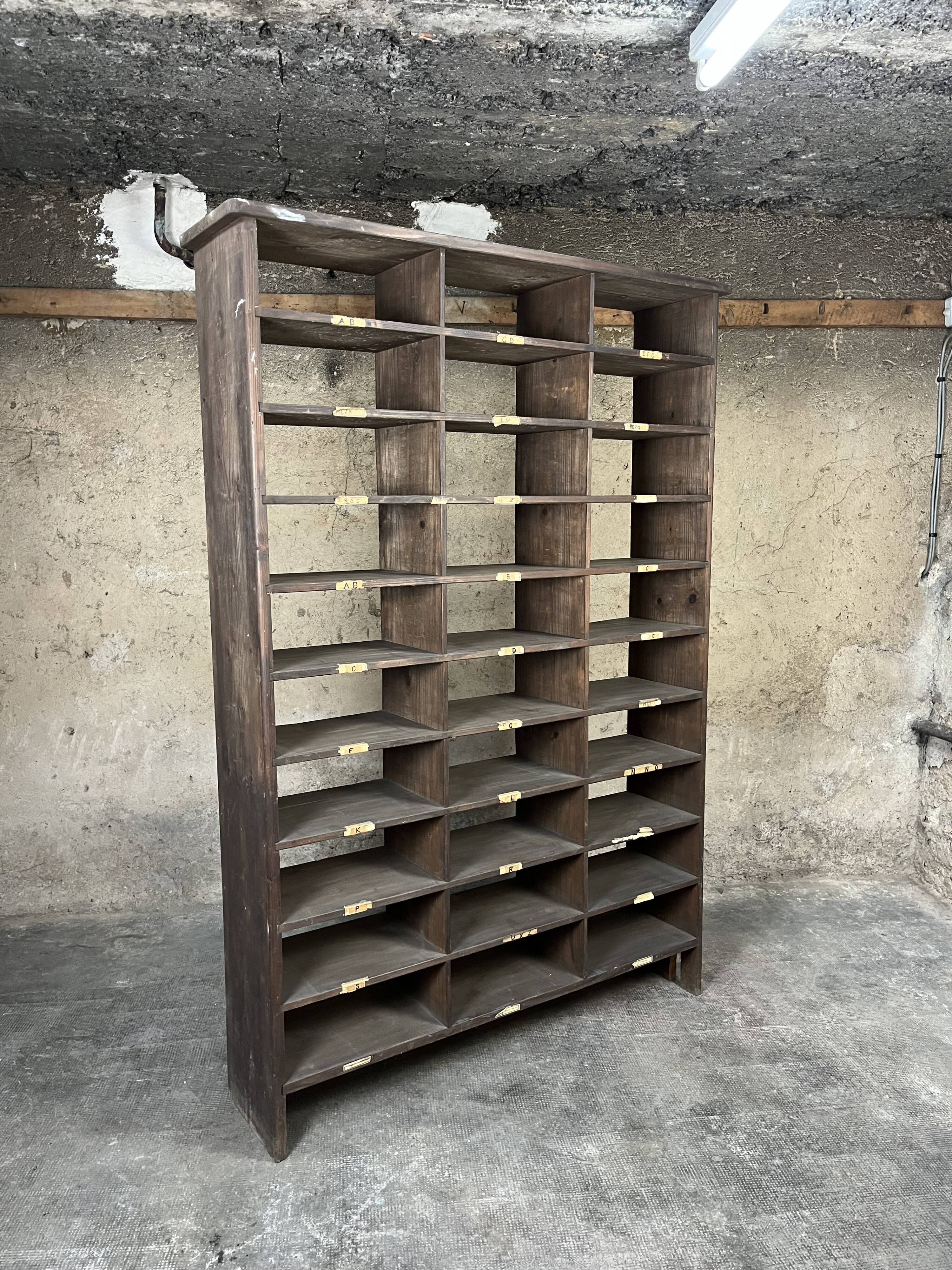 Locker trade furniture