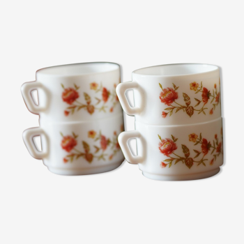 4 Tasses arcopal vintage