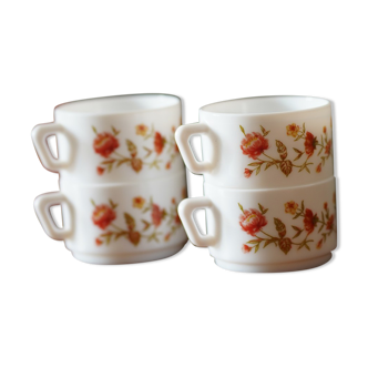 4 Tasses arcopal vintage