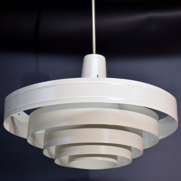 Saturn pendant light in satin white lacquered metal