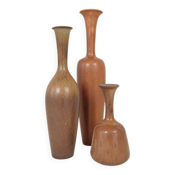 Modern group mid-century of 3 earthenware vases Rörstrand by Gunnar Nylund, Sweden