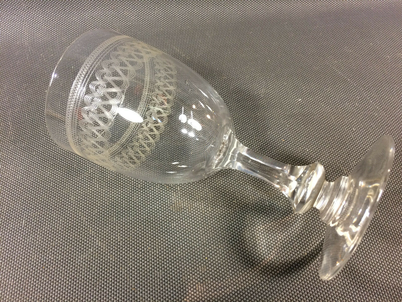 Lot of 4 old vintage engraved water or wine glasses