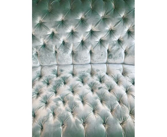 Velvet sofa "splendido" by dedar, color "sage", quilted