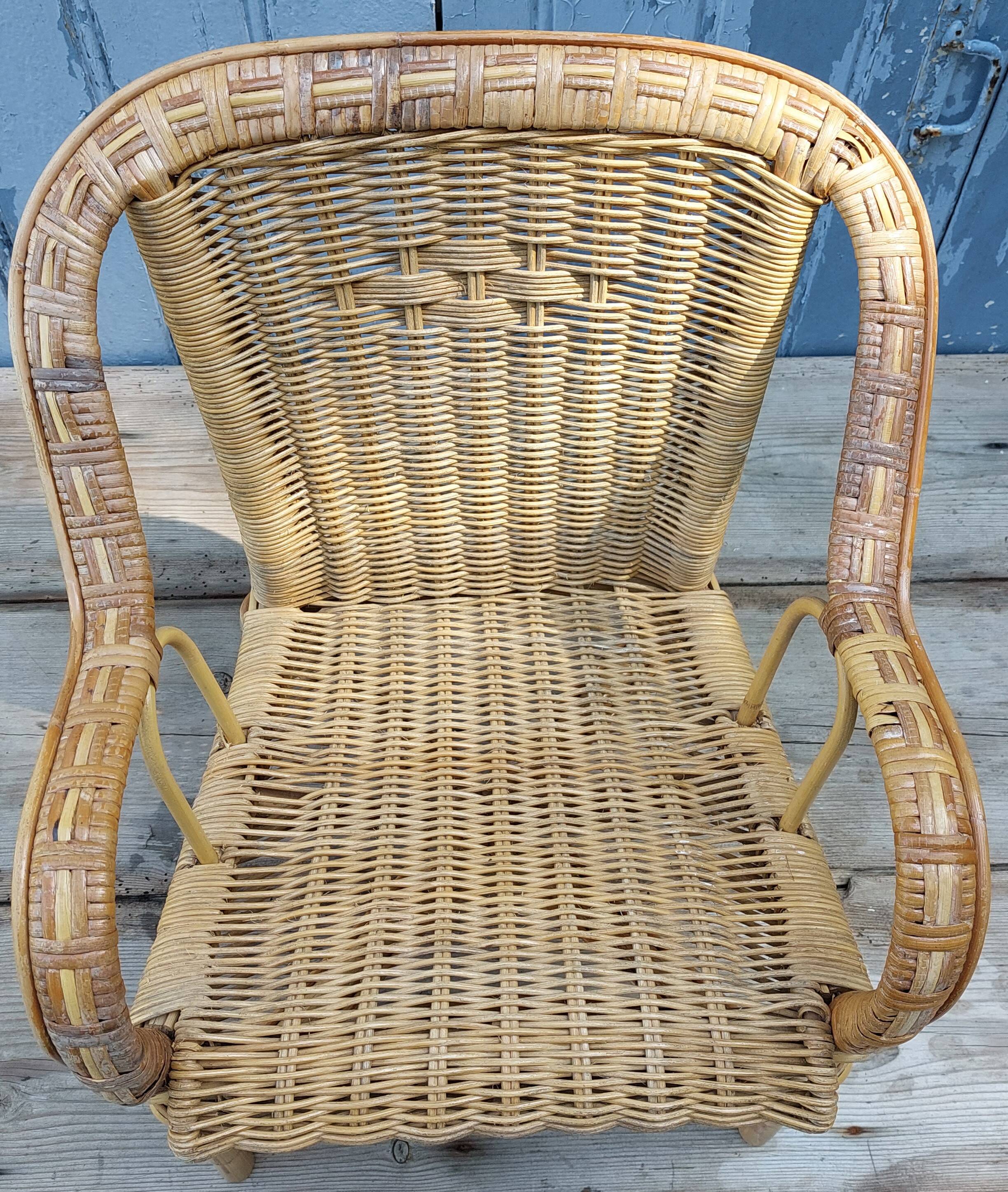 Rattan children's armchair