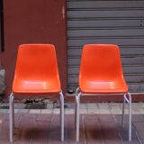 Set of 2 vintage orange chairs – Retro design