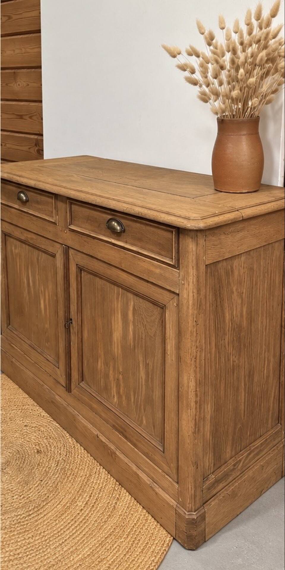 Old solid oak buffet with 2 drawers