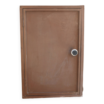Meuble de rangement ancien en bois peint