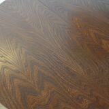 Table scandinave en orme ronde par Lb