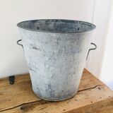 Zinc bucket