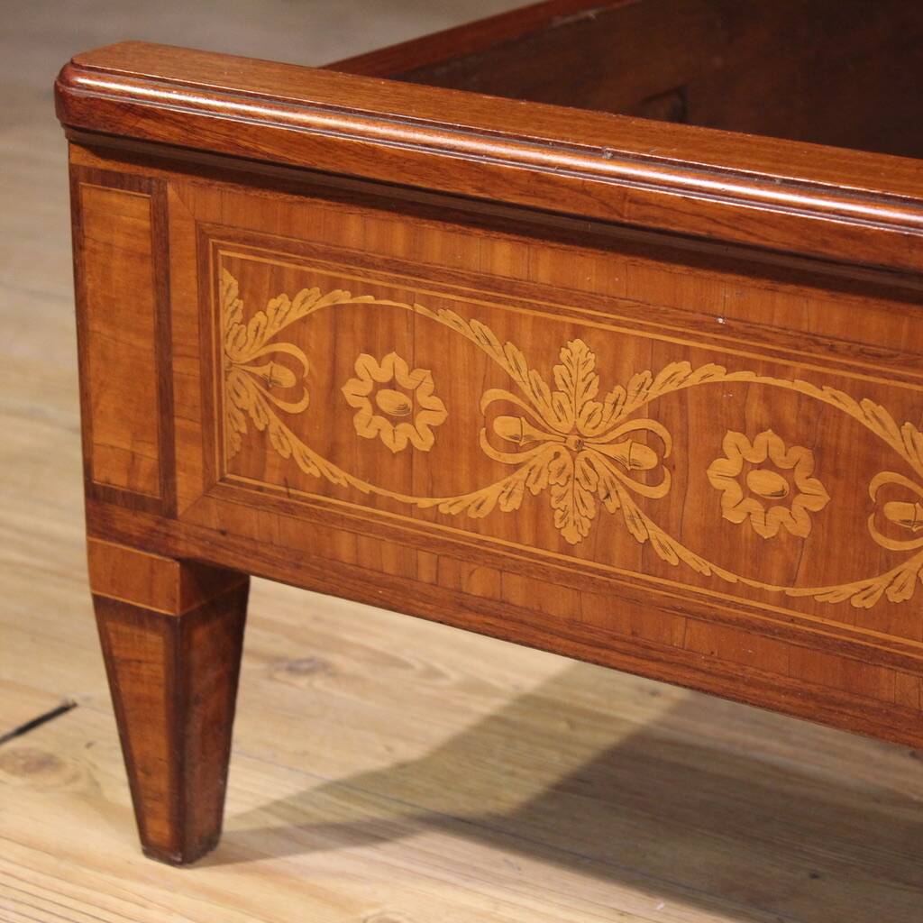 Lit double de style Louis XVI, Italie 20e siècle