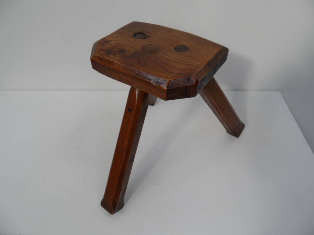 Tabouret à lait antique en chêne