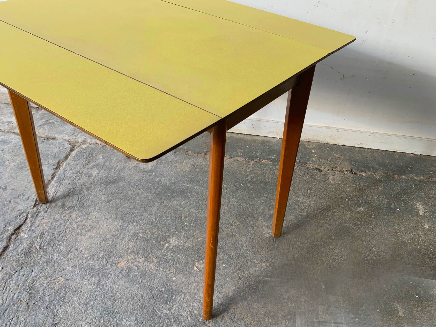1960’s mid century vintage Formica kitchen dining table