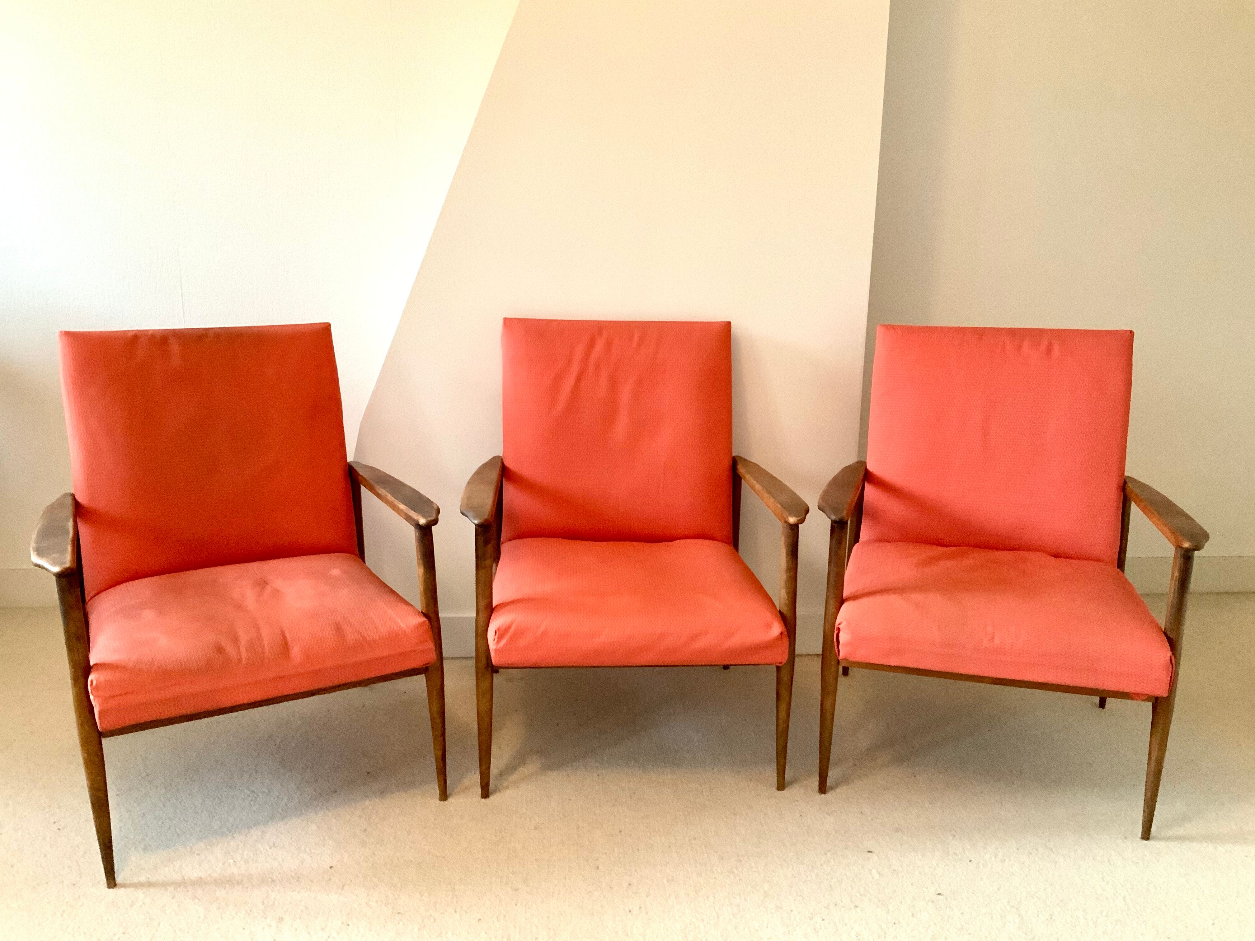 Set de 3 fauteuils à restaurer