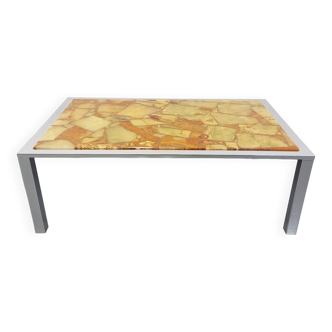 Grande table basse vintage en métal chromé, pierre type onyx jaune et résine des années 70