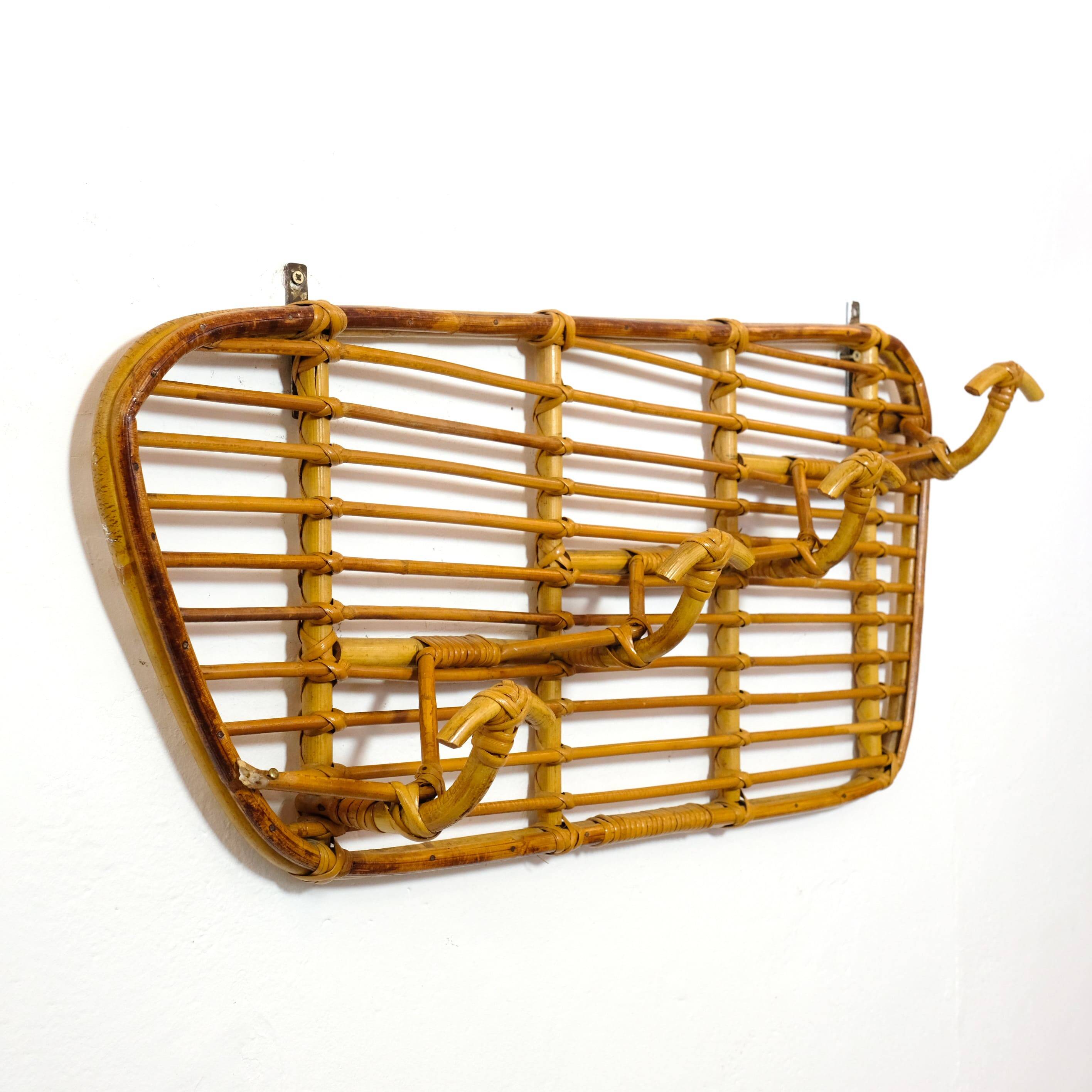 Portemanteau en rotin à 4 patères, Italie,1960s.