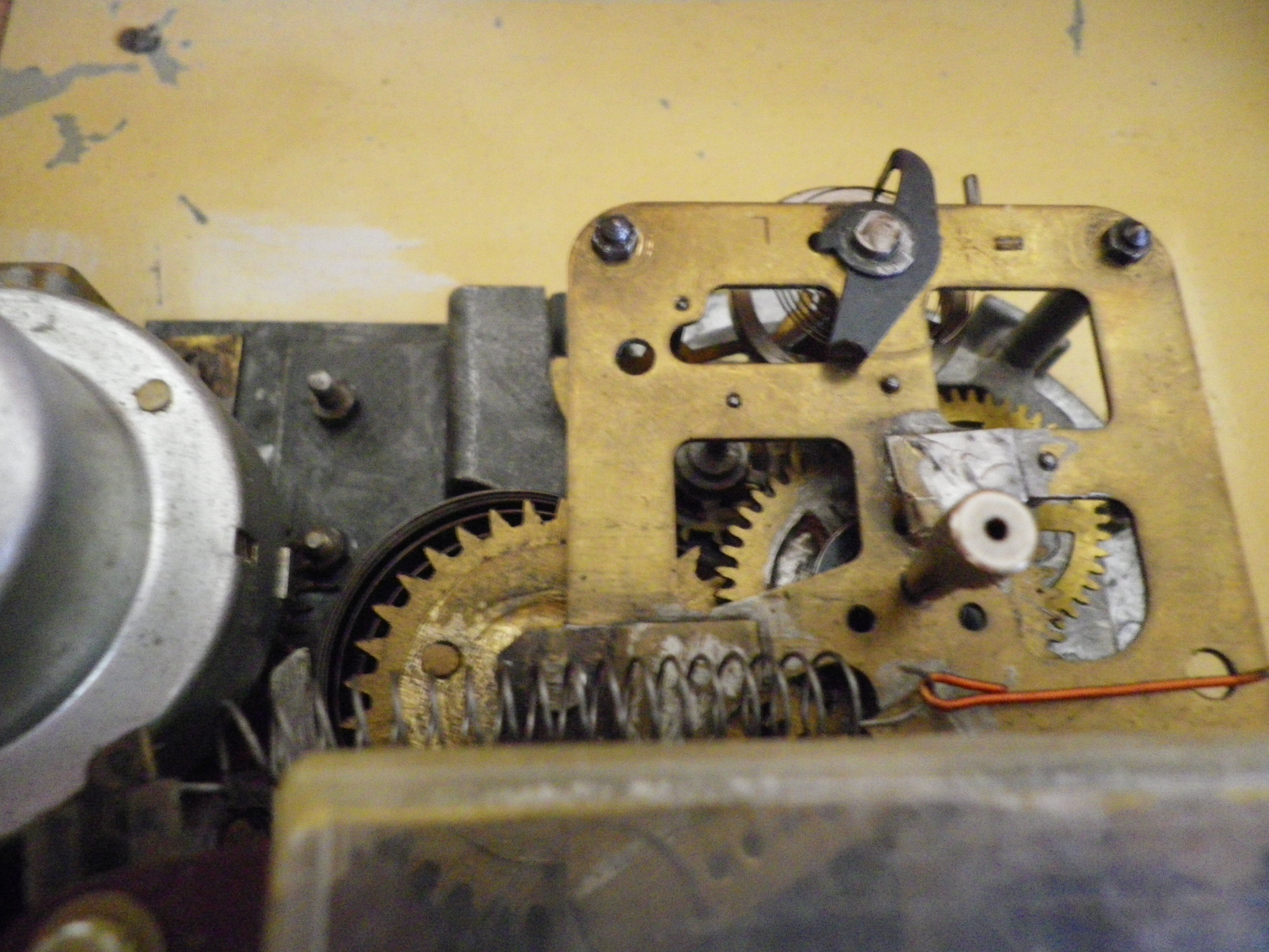 Electric wall clock in formica - 1950s