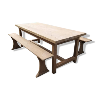 Table with a pair of benches